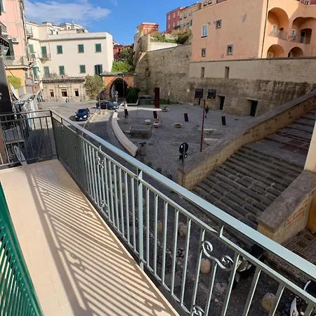 Apartment Rioneterraccommodation Pozzuoli